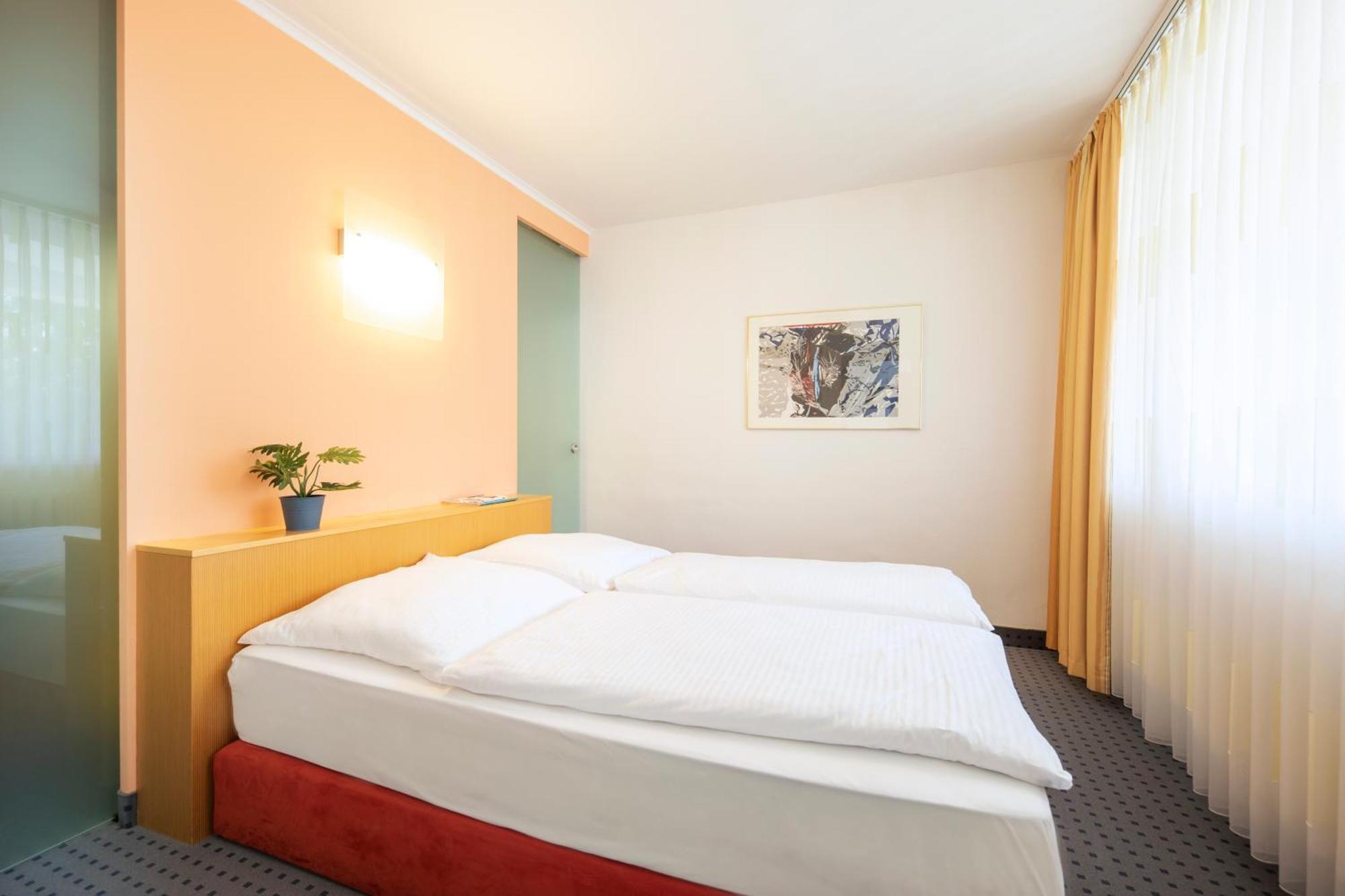 Achat Hotel Suhl Εξωτερικό φωτογραφία