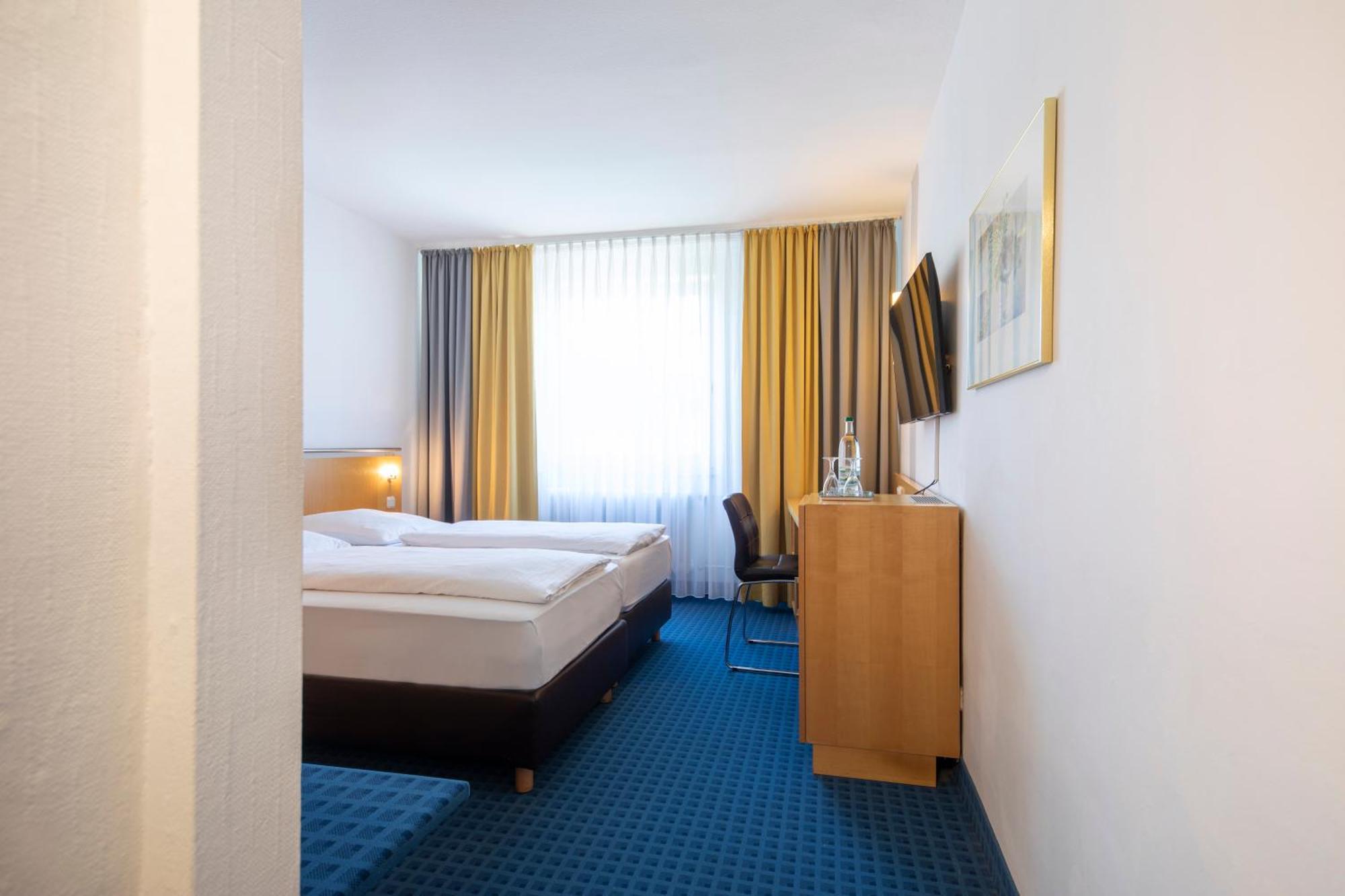Achat Hotel Suhl Εξωτερικό φωτογραφία